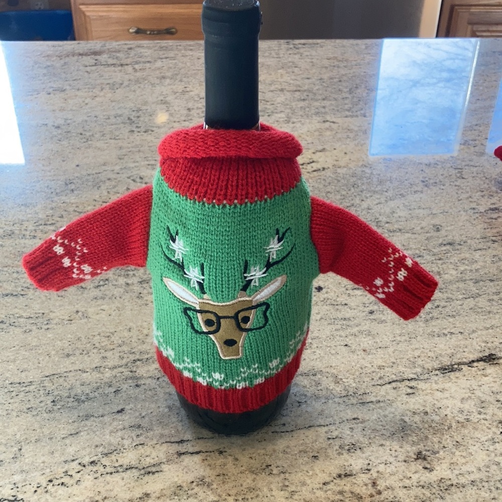 Wine sweater- Reindeer with glasses - knit
